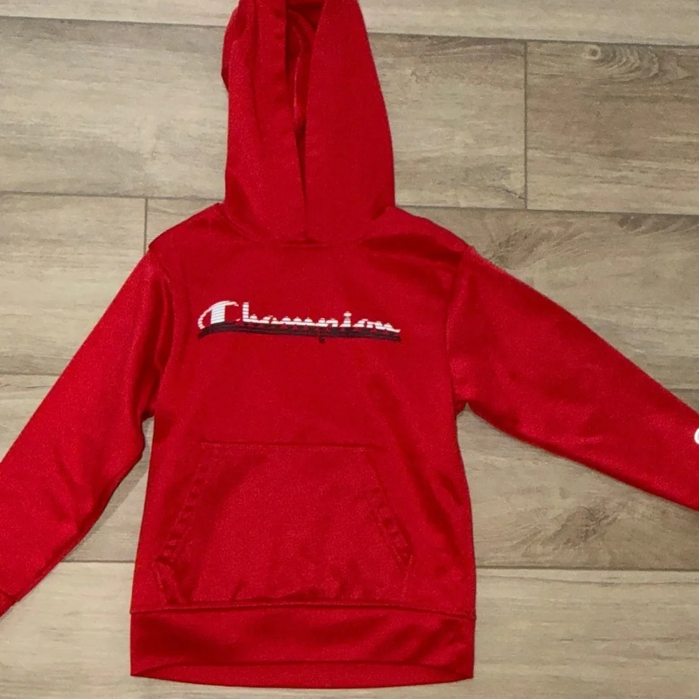 Champion Kids Bold Red Hooded sweatshirt size 5/6 athletic wear